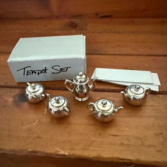 Other - Gooinger Silver Art Company Ltd. Miniature Teapot placard Set